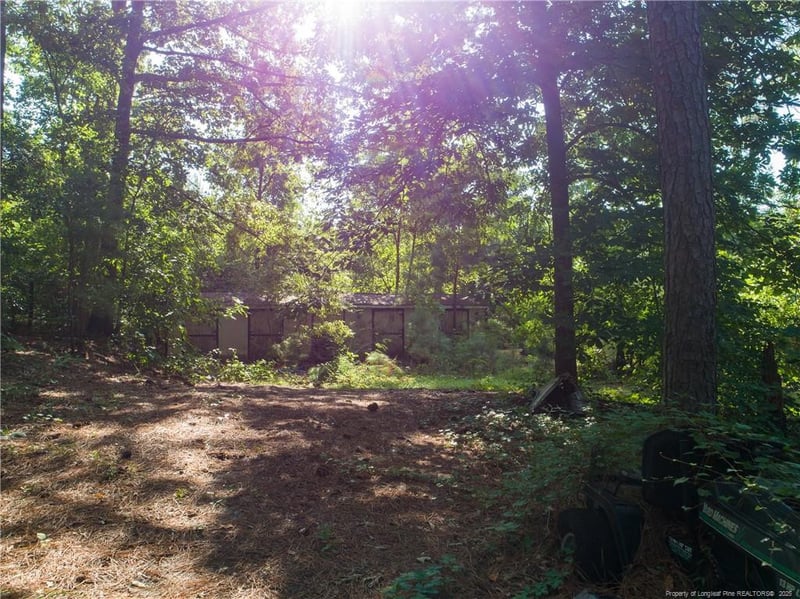 385 Buhmann Dr, Fayetteville, NC 28304