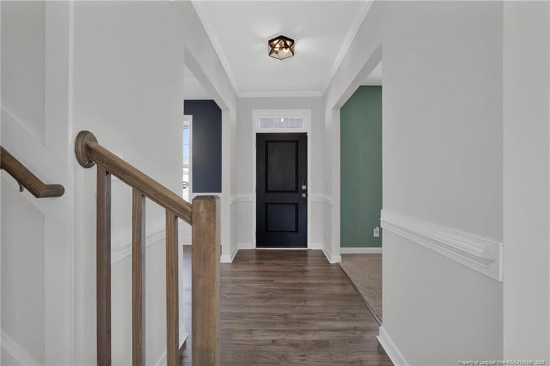 3850 Standardbred Dr, Hope Mills, NC 28348