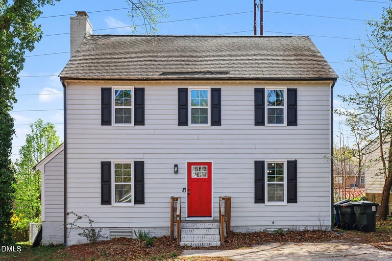 3852 Old Coach Rd, Raleigh, NC 27616