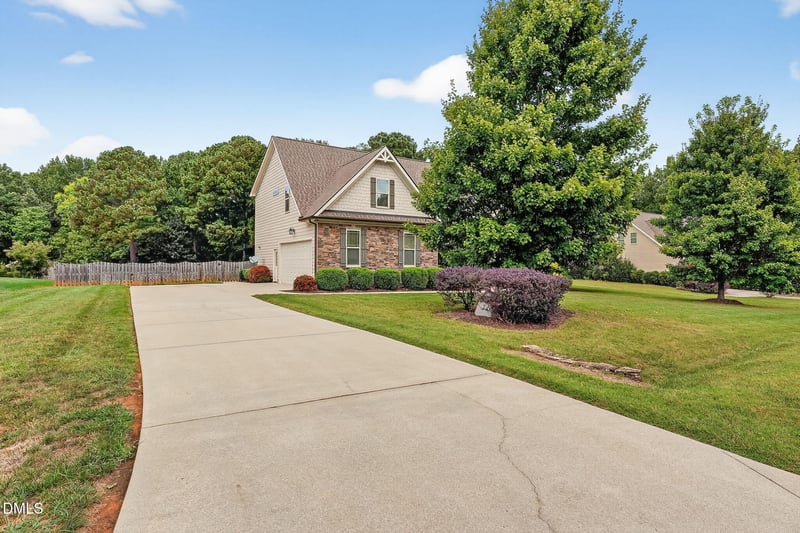 3855 Ironwood Dr, Franklinton, NC 27525