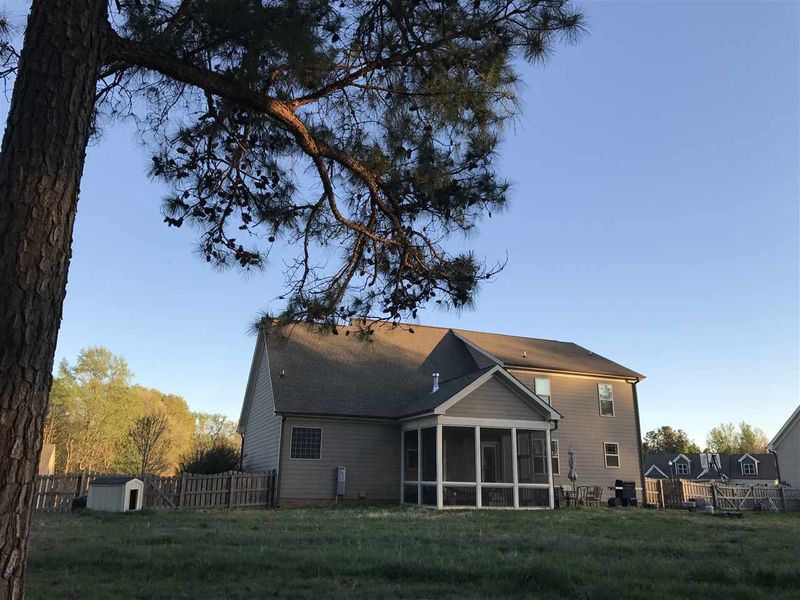 3855 Ironwoods Dr, Franklinton, NC 27525