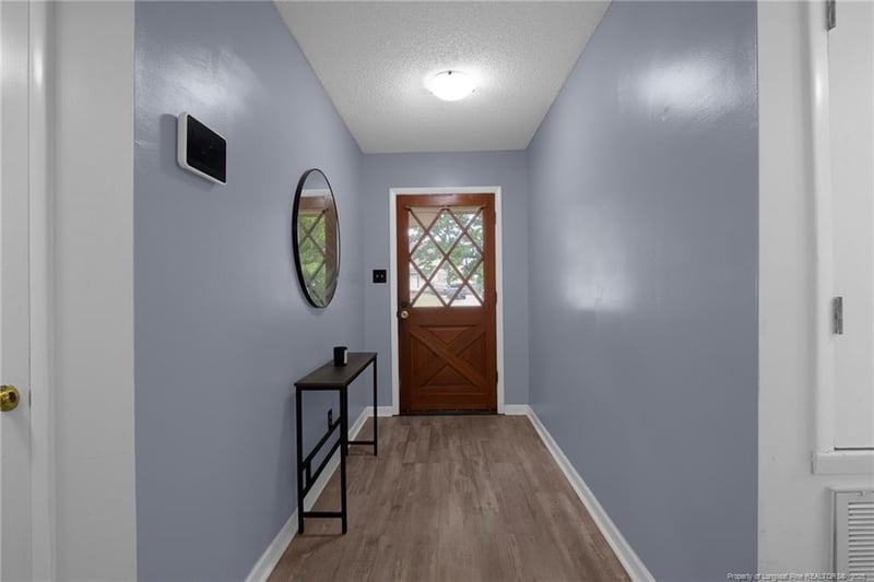 3855 Sturbridge Dr, Hope Mills, NC 28348