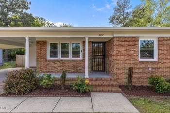 3857 Cumberland Rd, Fayetteville, NC 28306