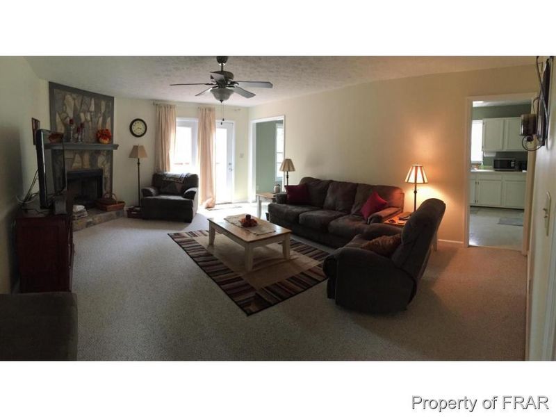 3858 Sturbridge Dr, Hope Mills, NC 28348