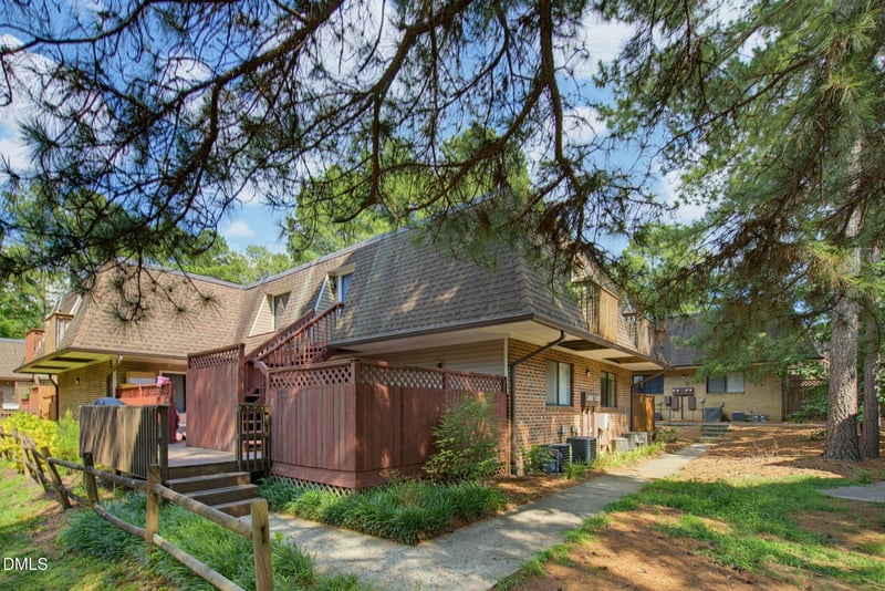 386 Summerwalk Cir #386, Chapel Hill, NC 27517