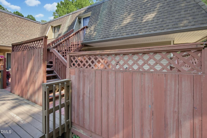 386 Summerwalk Cir, Chapel Hill, NC 27517