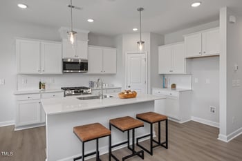 3860 Well Fleet Dr, Fuquay Varina, NC 27526