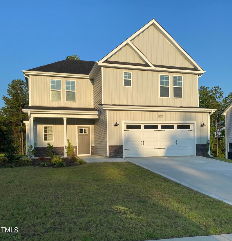 3862 Blackhills Rd, Fayetteville, NC 28311