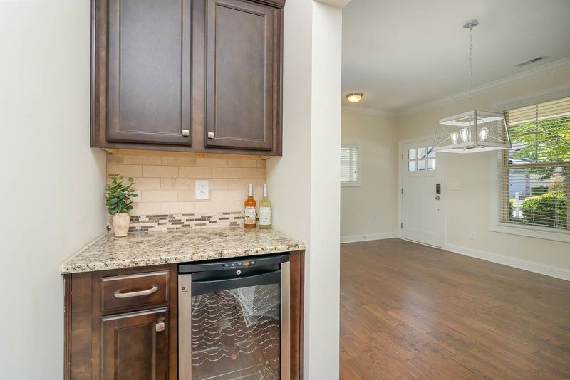 3862 Cumberland Pond Rd, Raleigh, NC 27606