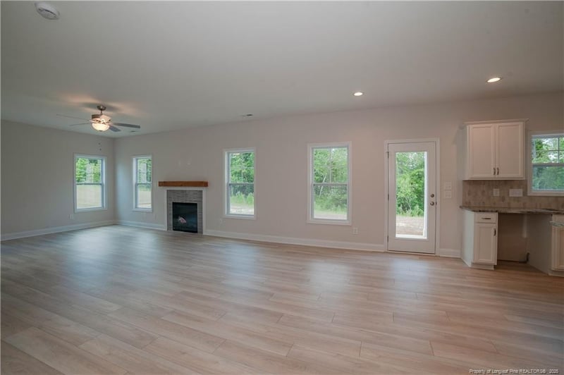 3866 Black Hills Rd, Fayetteville, NC 28311