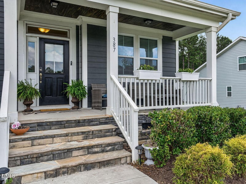 387 Gianna Dr, Clayton, NC 27527