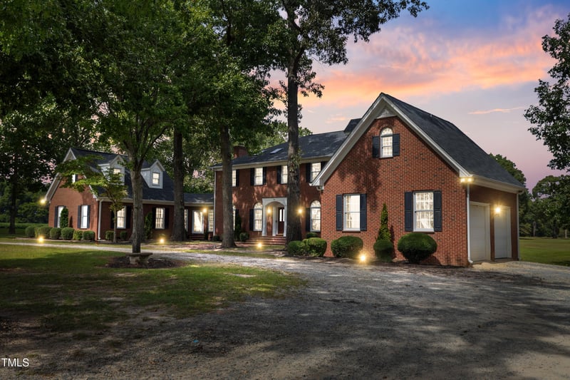 387 Three Bridge Rd, Dunn, NC 28334