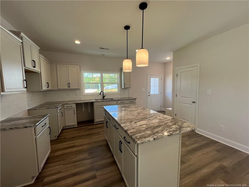 3870 Black Hills Rd, Fayetteville, NC 28311