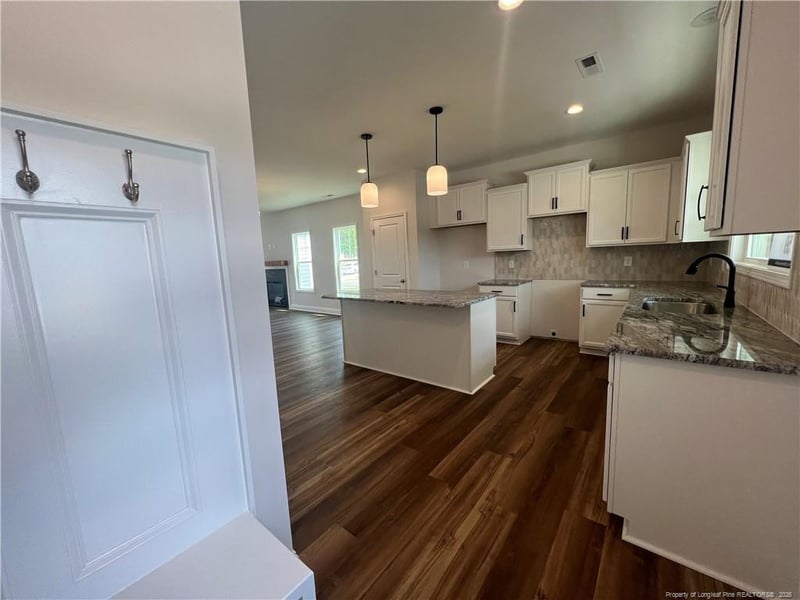3879 Blackhills Rd, Fayetteville, NC 28311