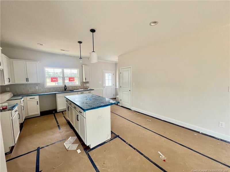 3879 Blackhills Rd, Fayetteville, NC 28311