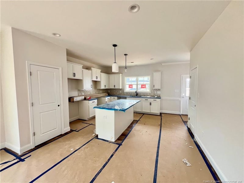 3879 Blackhills Rd, Fayetteville, NC 28311