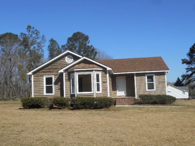 388 Godwin Rd, Benson, NC 27750
