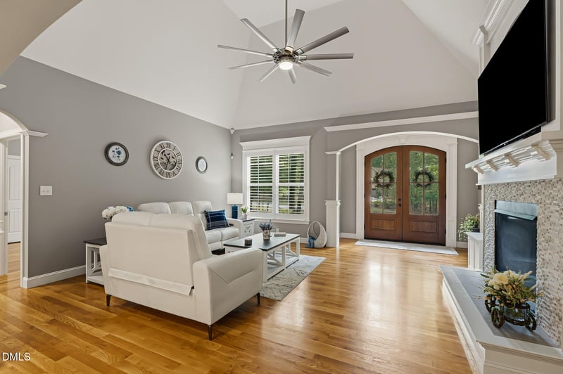3884 Whisperwood Ct, Youngsville, NC 27596