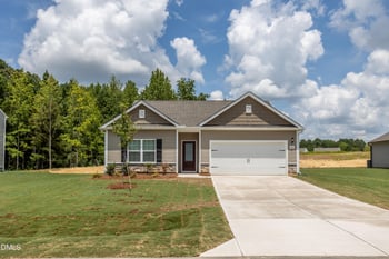 389 Chedworth Dr, Angier, NC 27501