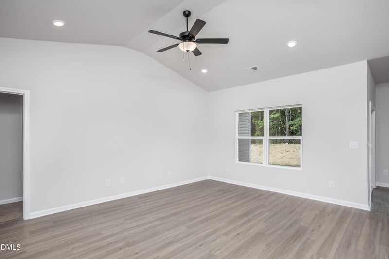389 Chedworth Dr, Angier, NC 27501