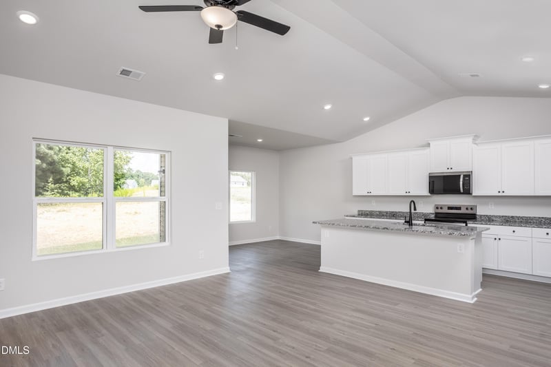 389 Chedworth Dr, Angier, NC 27501