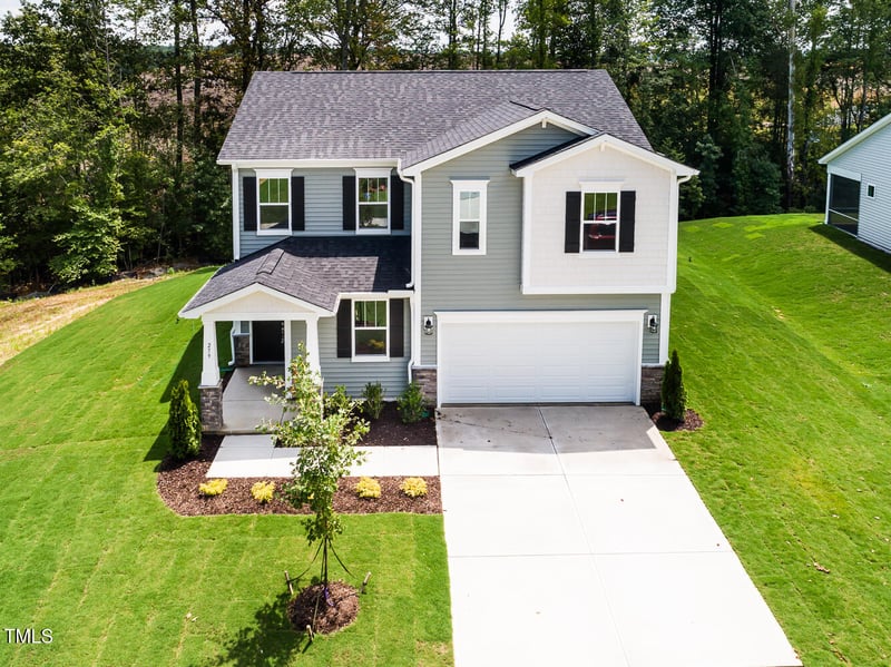 389 Providence Creek Dr, Fuquay Varina, NC 27526