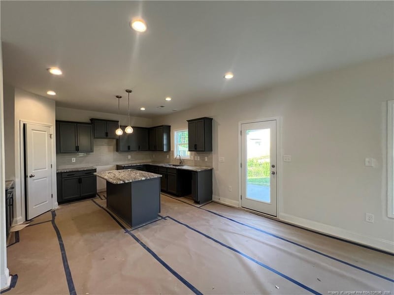 3891 Blackhills Rd, Fayetteville, NC 28311