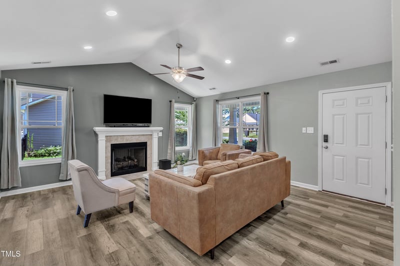 39 All Aboard Cir, Willow Springs, NC 27592