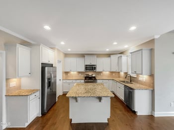 39 Barrowby Dr, Clayton, NC 27527