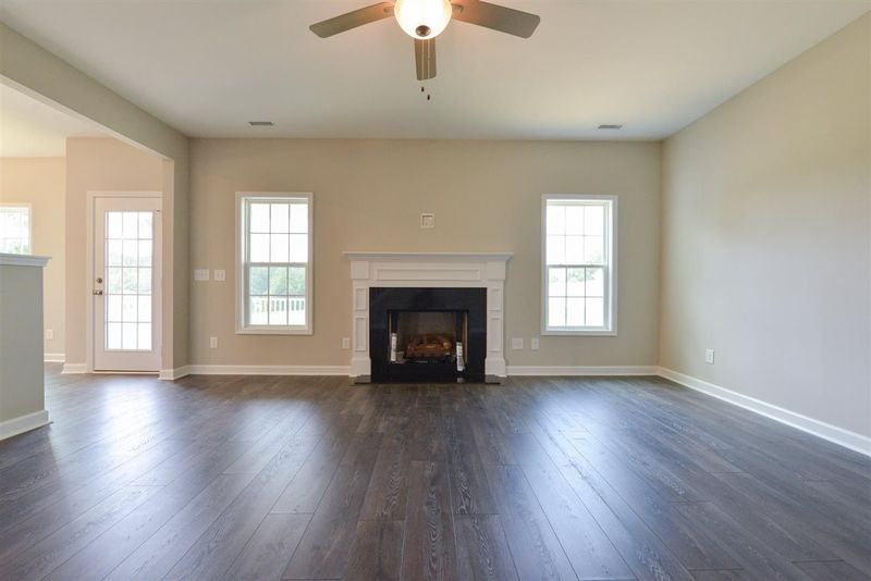 39 Caboose Ln, Clayton, NC 27520