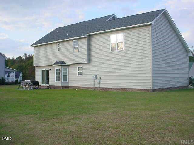 39 Climbing Arch Ct, Lillington, NC 27546