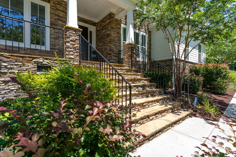 39 High Ridge Ln, Pittsboro, NC 27312