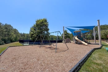 39 High Ridge Ln, Pittsboro, NC 27312