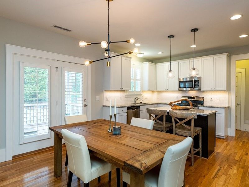 39 Kimbolton Pl, Chapel Hill, NC 27516