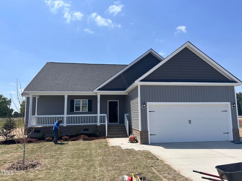 39 Maxwell Farm Ln, Selma, NC 27576