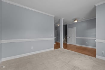 39 Mcguire Ln, Clayton, NC 27527