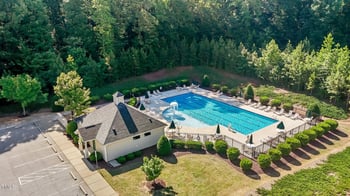 39 Mcguire Ln, Clayton, NC 27527