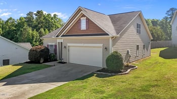 39 Mcguire Ln, Clayton, NC 27527