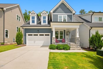 39 Monteith Dr, Chapel Hill, NC 27516