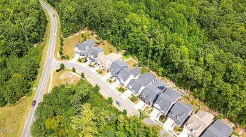 39 Monteith Dr, Chapel Hill, NC 27516