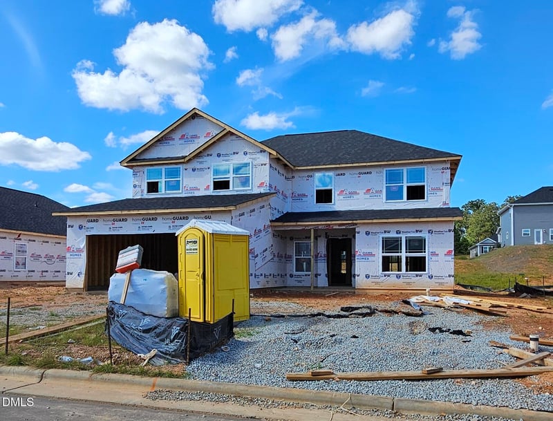 39 Northwood Dr, Fuquay Varina, NC 27526