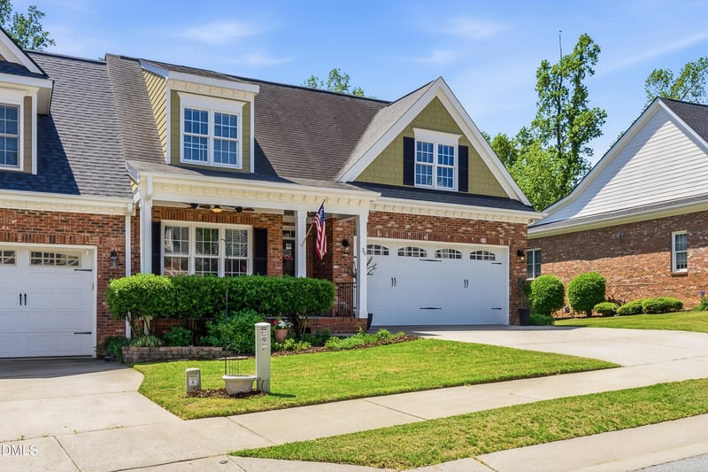 39 Old Grove Ln, Apex, NC 27502