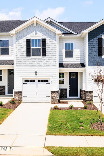 39 Silver Pine Dr, Angier, NC 27501