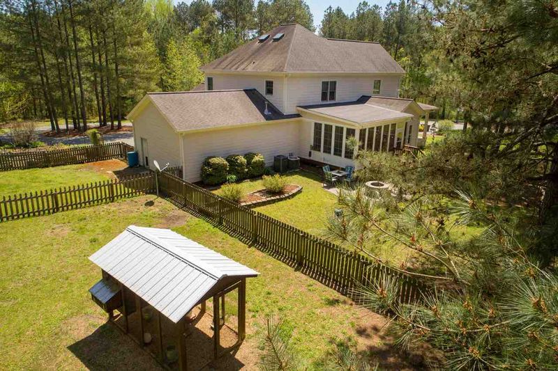 39 Tisbury Ct, Pittsboro, NC 27312