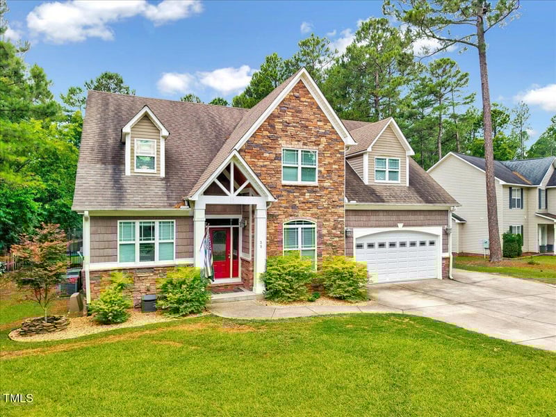 39 Westover Ct, Sanford, NC 27332