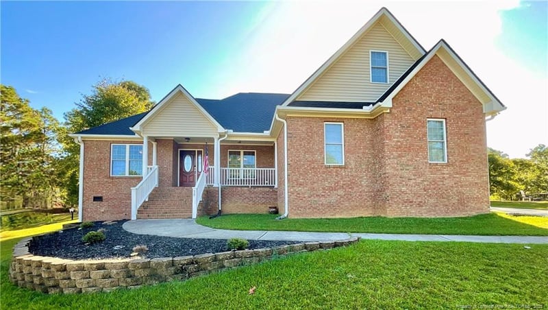 39 Wood Rn, Sanford, NC 27332