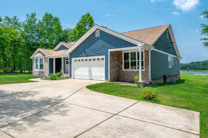 390 Lake Magnolia Way, Smithfield, NC 27577
