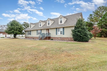 390 Sandy Ridge Rd, Dunn, NC 28334