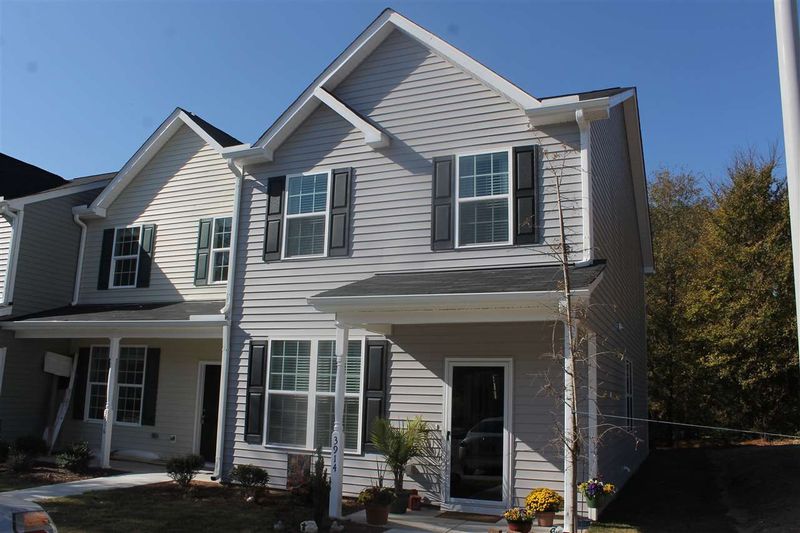 3900 Volkswalk Pl, Raleigh, NC 27610