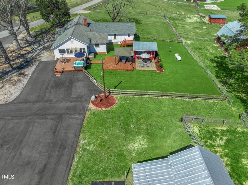 3901 Bosco Rd, New Hill, NC 27562